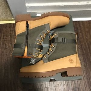 Women’s size 9 Timberland boots